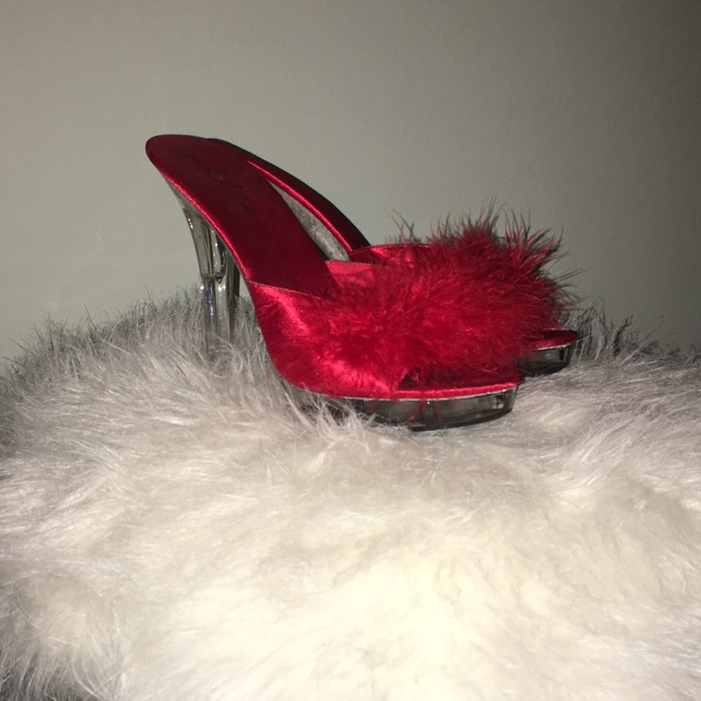 Sexy red Feather Heels